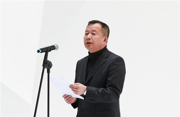 2 教育部高等學校設計學類專(zhuan) 業(ye) 教學指導委員會(hui) 委員、教育部全國高校美育教學指導委員會(hui) 委員、吉林藝術學院校長郭春方教授致辭.jpg