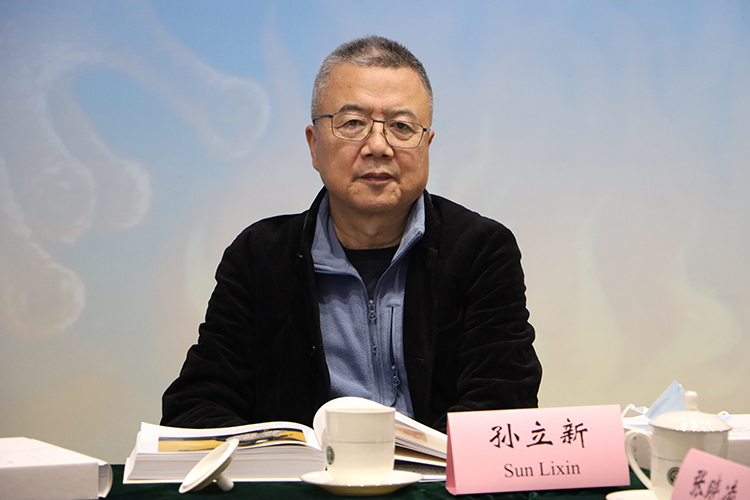 圖9北京雙年展策劃委員孫立新.JPG